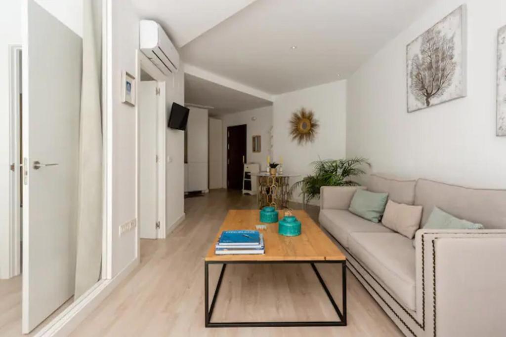 Nuevo Apartamento Lujo Playa Malagueta-Centro Málaga Esterno foto