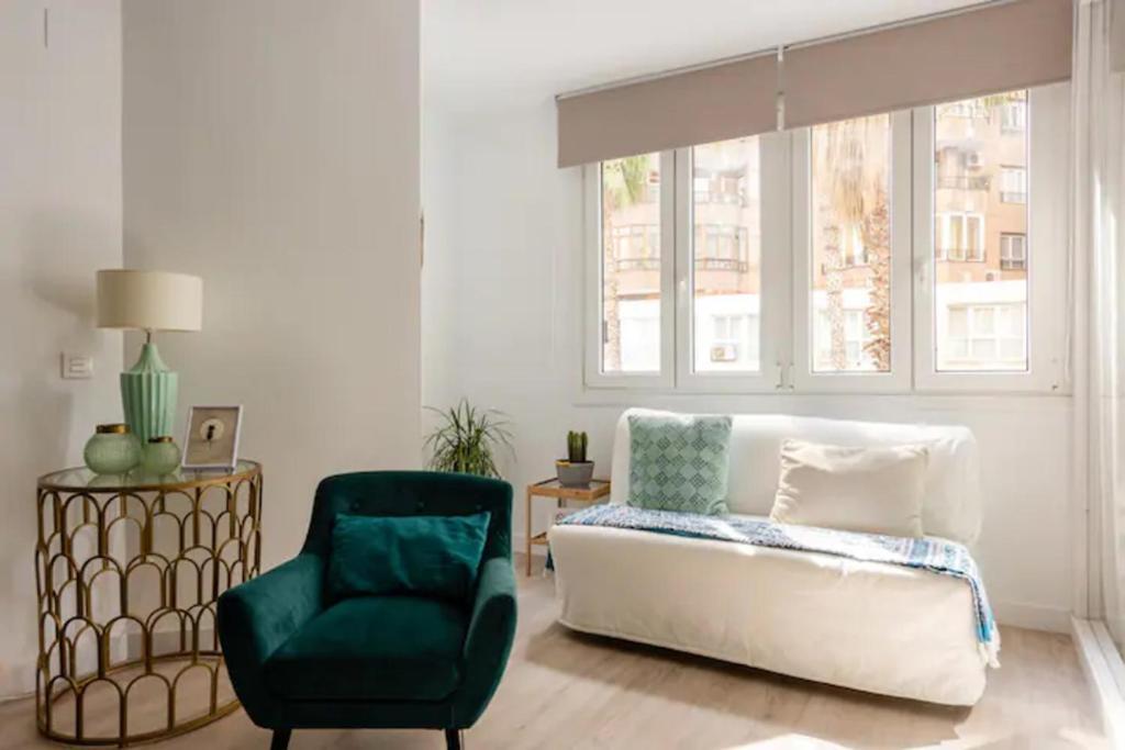 Nuevo Apartamento Lujo Playa Malagueta-Centro Málaga Esterno foto